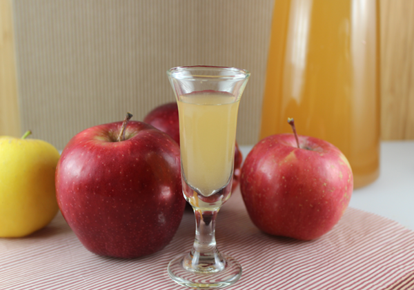 Apple Cider Vinegar, Its Benefits Over Other Varieties